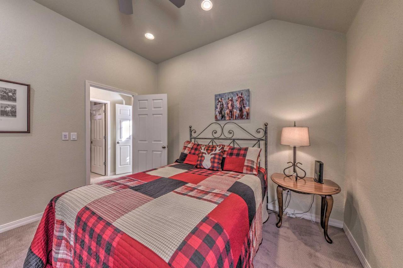 Roomy Ruidoso Retreat With Deck, Grill, And Mtn Views! Exterior photo